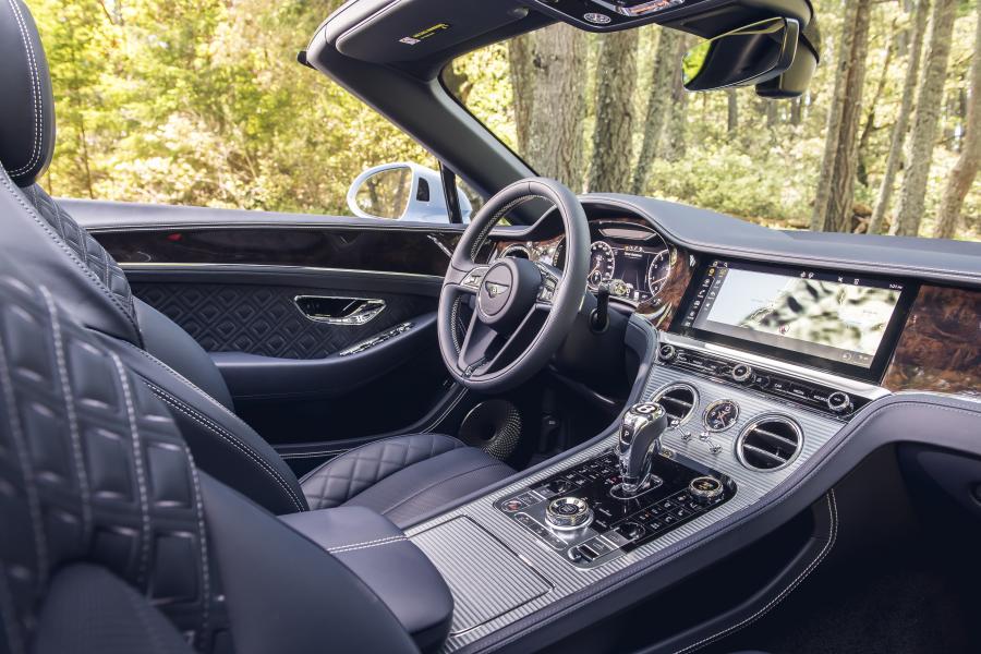 Интерьер Bentley Continental GT V8 Convertible 2019 года  (NA) (фото 37 из 40)